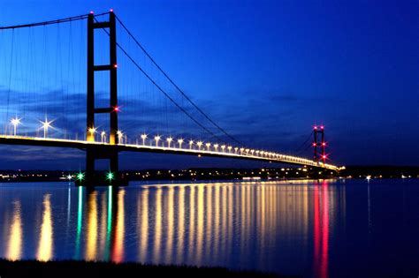 images of the humber bridge